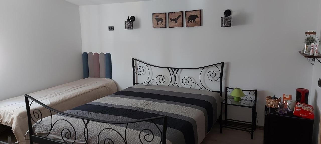 Casa Adriana Hotel Ефорие Суд Екстериор снимка