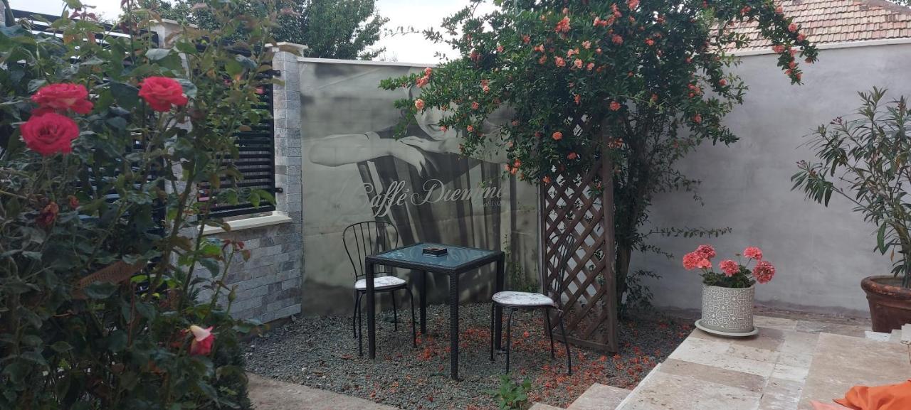 Casa Adriana Hotel Ефорие Суд Екстериор снимка
